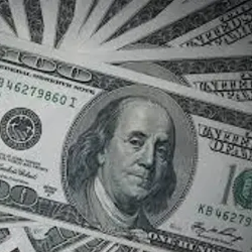 DÓLAR: moeda cai e fecha a R$ 5,14